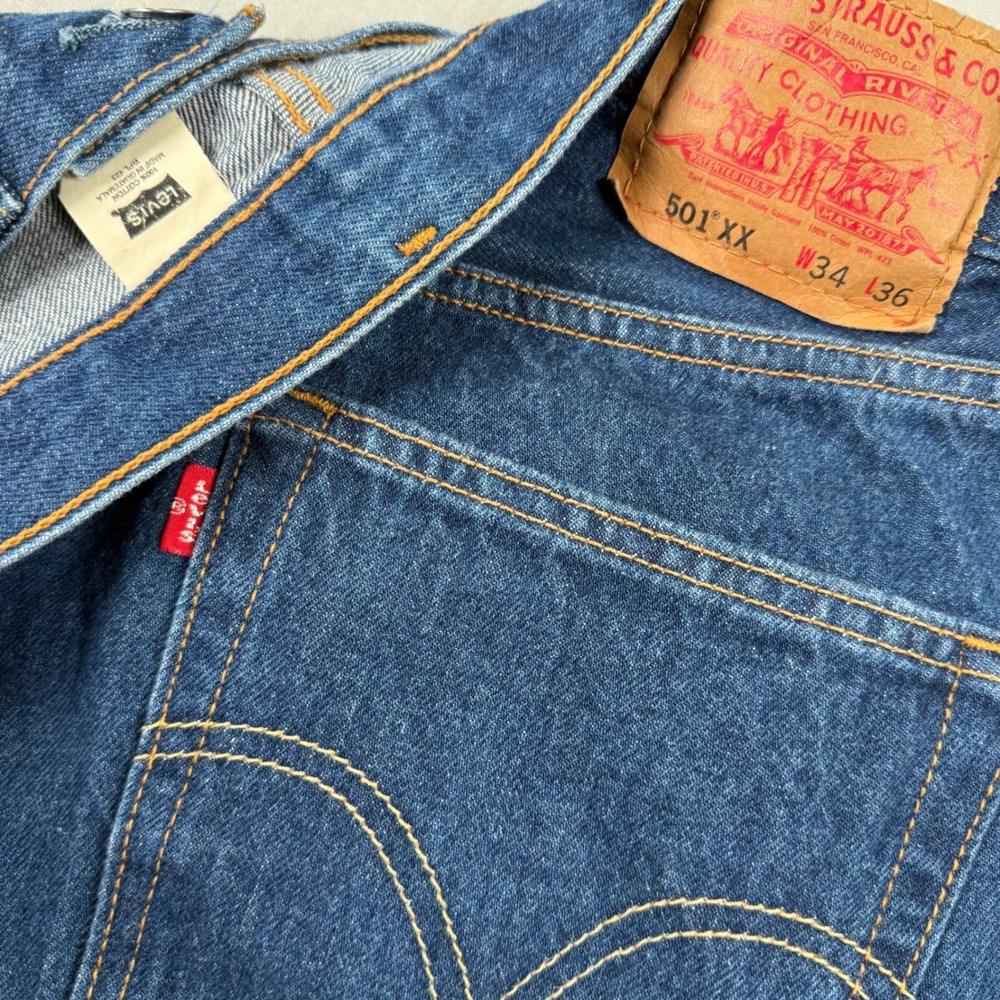 VTG Y2k Levis 501xx Mens Jeans 34x36 (32x33) Blue Button Fly 2000s 00s Western